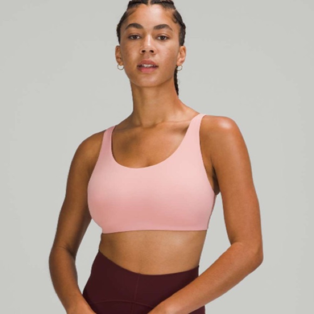Lululemon In Alignment Straight Strap Bra Light Support C/D Cup Pink Puff Sz 10